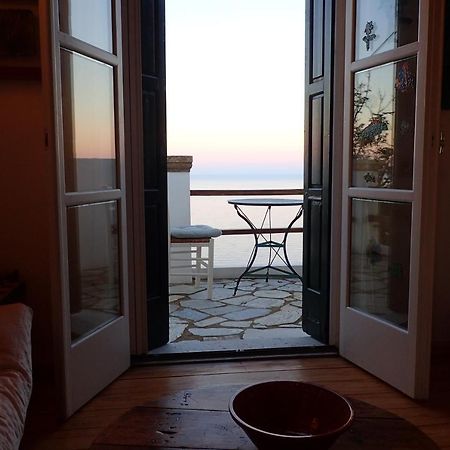 Eastern Wind Home Skyros Exterior photo