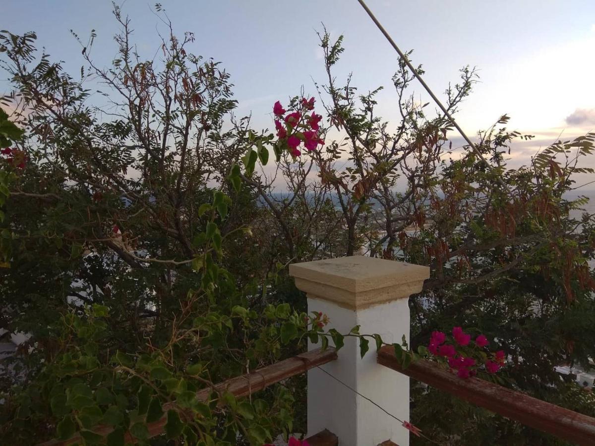 Eastern Wind Home Skyros Exterior photo